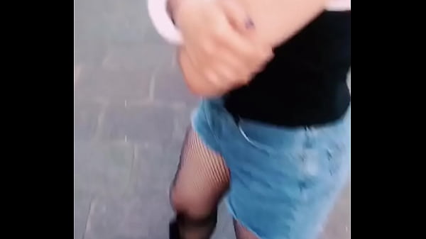 Le Ofreci Dinero Por Sexo A Se Ora En La Calle Videos Xxx Porno Gratis