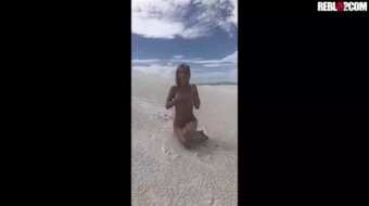 Se han filtrado videos de Sara Underwood con contenido sexual y desnudos