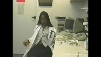 Enfermeras masturbandose