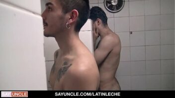 Porno gay latinleche