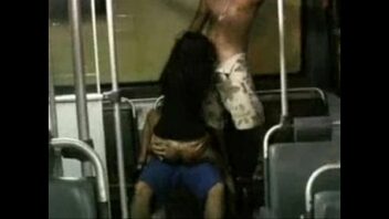 Sexo en el bus xxx