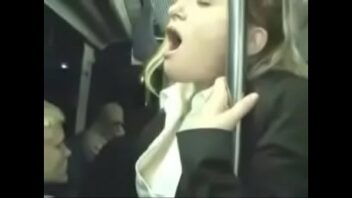 Bus finger porn