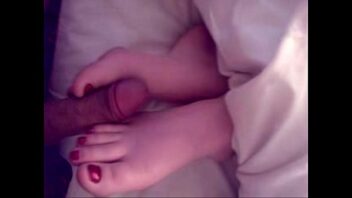 Foot fetish toes