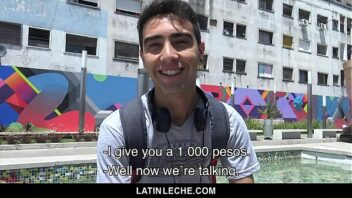 Latino gay por