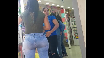 Negras culonas en jeans