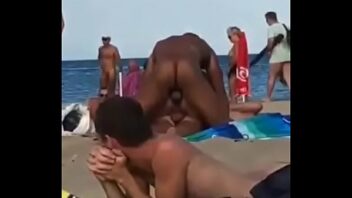 Playa nudista gay