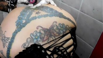 Vajina tatuada