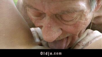 Old mann anal young girl