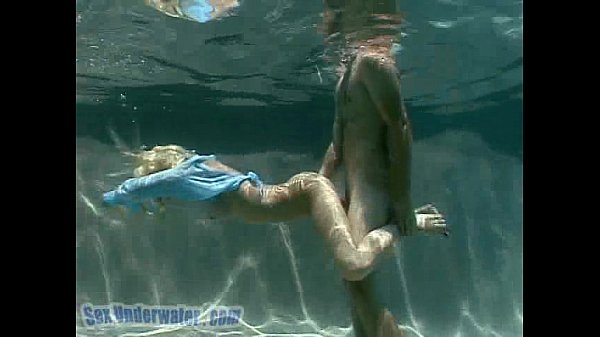 Masturbandose Bajo El Agua Videos Xxx Porno Gratis