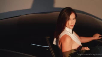 Meg Turney desnuda coño establecido para Onlyfans