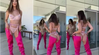 Natalie Roush se muestra desnuda a través de delicada lencería rosa en un vídeo filtrado