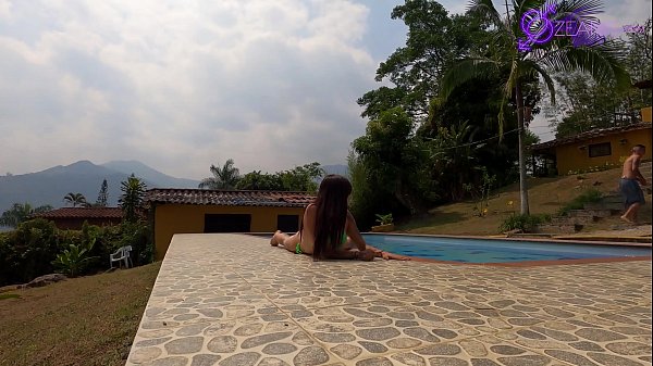 Porno con mi prima en monte