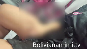 Bolivianamimi sin calzones
