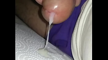 Hombre masturbacion pene gtande