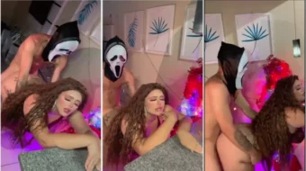 Adélia Cidrão de pelo rizado y muy excitada alcanza el orgasmo practicando sexo de coño hasta el final