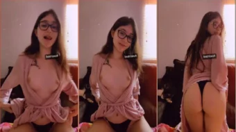 Beatriz Salvatore, modelo delgada, fue captada vestida solo con bragas y con los pechos al descubierto en un vídeo íntimo