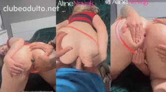 Aline Novak dando su culo para tener sexo con un negro