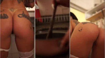 Bonnie62x se exhibe sin ropas revelando su sexuada intimidad