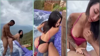 Karol Rosado teniendo sexo con un tipo bien grueso en la piscina