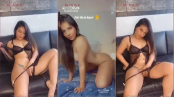 Aida Cortes comparte contenido íntimo de forma gratuita en su perfil de OnlyFans, donde se la puede ver disfrutando en solitario