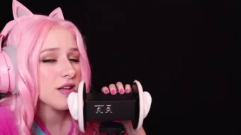 Diddyly ASMR filtró un video de lamido de oreja en estilo ahegao