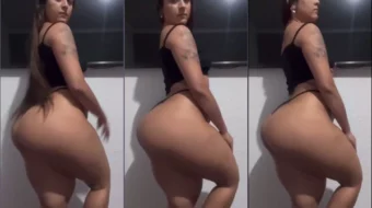 Amadora Dinalva Vasconcelos con bragas que marcan el trasero