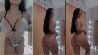 Lisbeth de Calcinha apretada y con el gran equipaje en el truco