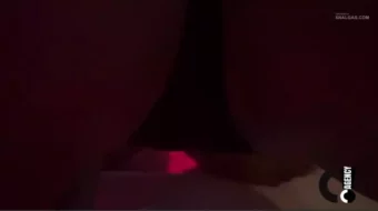 Michelle Sánchez, la hermana de Vitaly, es sorprendida al tener relaciones íntimas con dos mujeres