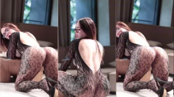 ¡Video de Gostosona Andrea Wheels Rocking Dance con un vestido súper sexy